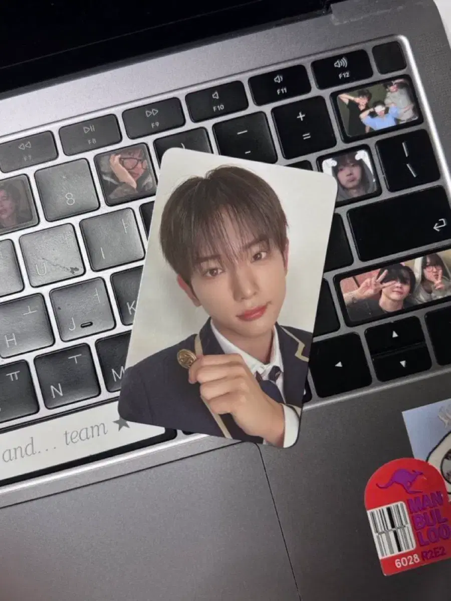 thumbnail-0